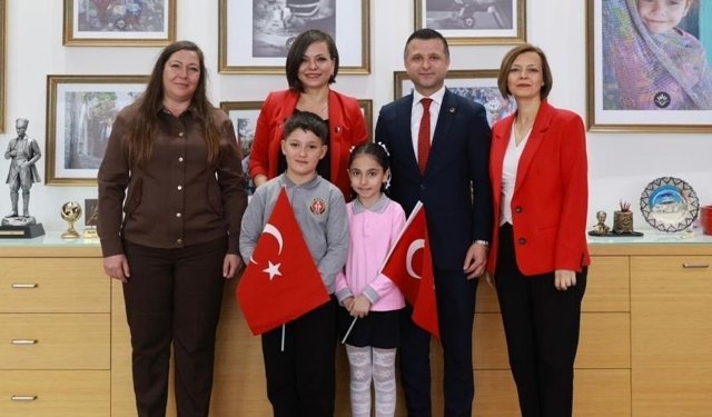 Karabağlar’da söz çocukların: Yeşil alan ve oyun parkı istediler