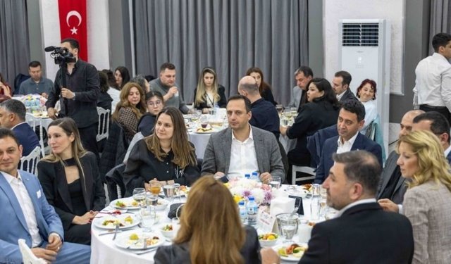 Bornova’da tekstil mühendislerinden mesaj: Dayanışmayı büyüteceğiz