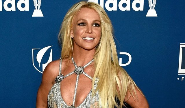 Britney Spears rehabilitasyon merkezine yattı