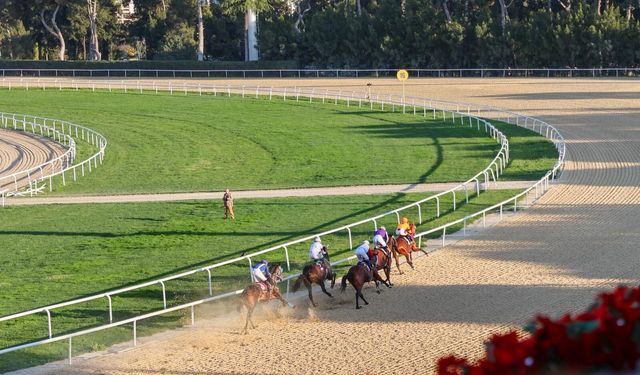 Buca Belediye Başkanlığı Koşusu’nda zafer Önderbeyim’in