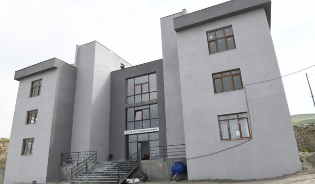 Çiğli’de cemevi ve ibadethanelere destek… Başkan Yıldız: Eşit hizmet anlayışıyla çalışıyoruz