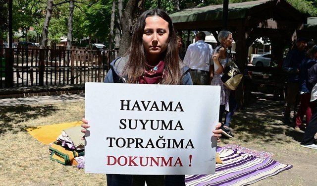 Muğla'da tutuklanıp İzmir'e getirilmişti: Esra Işık 27 Nisan’da hakim karşısına çıkacak