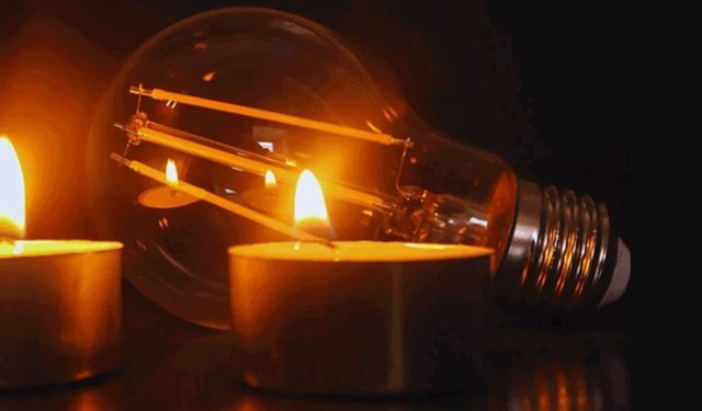 İzmir'de 12 Nisan 2026 Pazar günü 12 ilçede dev kesinti! GDZ elektrik mahalle mahalle listeyi yayınladı