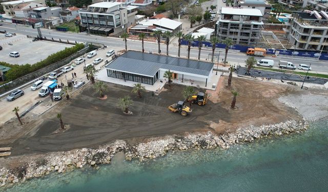 Güzbel Marin görücüye çıkıyor: Denize sıfır sosyal yaşam alanı...