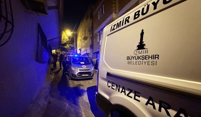 İzmir'de tartışma cinayetle bitti: Eşini öldürüp kaçtı, kısa sürede yakalandı