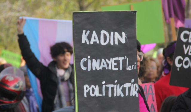 İzmir'de kadın cinayeti: Önce kadını sonra kendini vurdu!