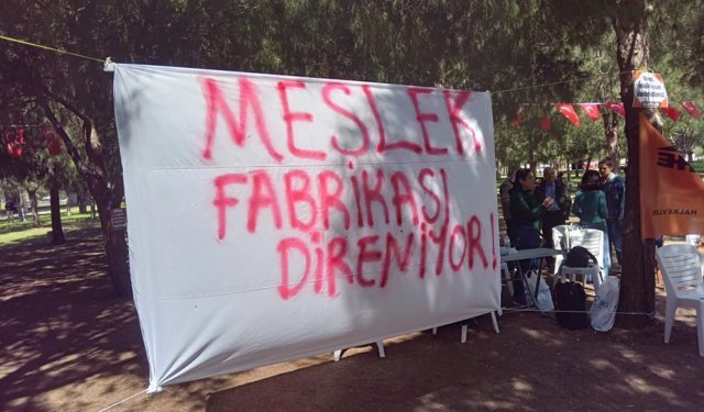 CHP İzmir: Meslek Fabrikası'nda tüm projeleri durdurdunuz, eğitime engel olmayın!