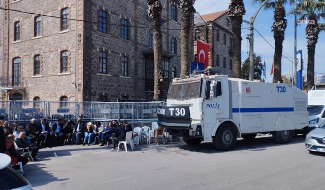 İzBB'de Meslek Fabrikası tartışması: Kahraman, süreci yönetemediğiniz için çıkacak!