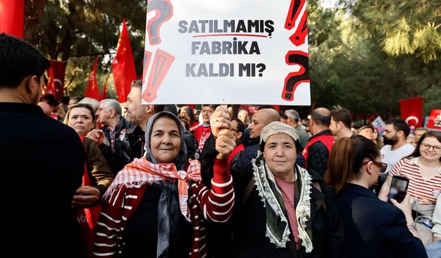 İzmirliler alanları doldurdu: Meslek Fabrikası bizim kalacak