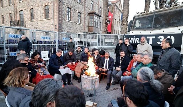 Meslek Fabrikası nöbeti ikinci gününde!