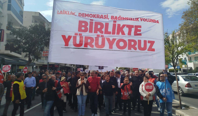 SOL Parti öncülüğünde İzmir'de ortak yürüyüş: Tek adam rejimini birleşerek yeneceğiz