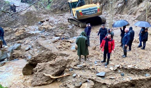 Ödemiş’te yağışların ardından 7 bölgede hummalı çalışma