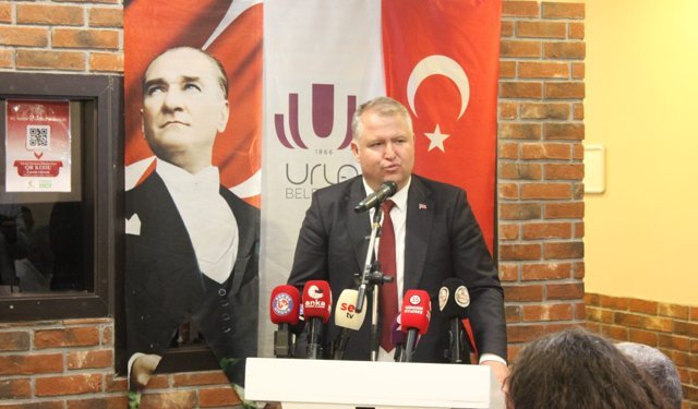 Urla Belediye Başkanı Balkan’dan dikkat çeken açıklamalar: Hurda gemi mülteci kaçaklarına karıştı!