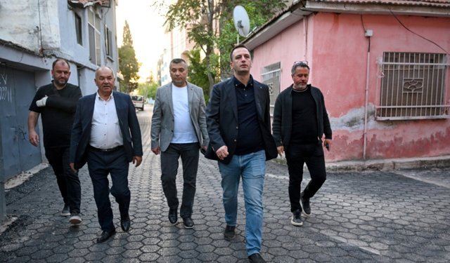 Bornova'da asfalt mesaisi