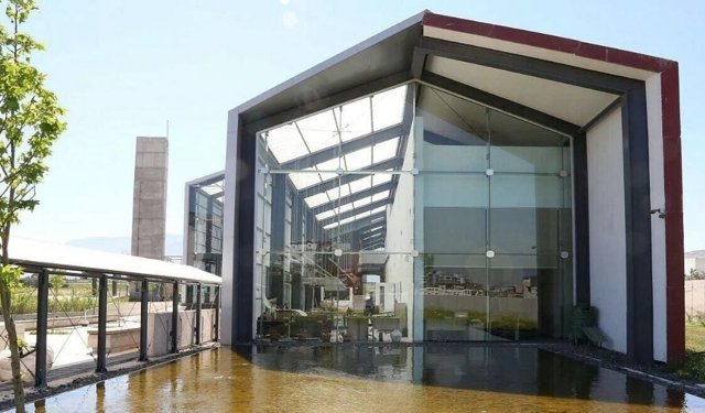 Yeşilova Höyüğü’nde tarihi lansman: Antik Çağ Anadolu Filozofları sergisi İzmirlilerle buluşuyor