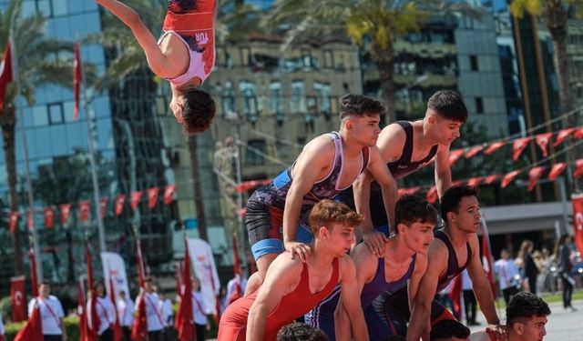İzmir’de 19 Mayıs etkinlikleri nefes kesiyor