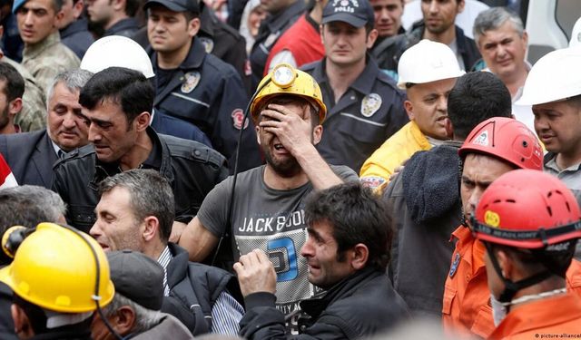 İzmir Barosu’ndan ‘Soma’ mesajı: 301 madenci ülkenin hafızasından hiçbir zaman silinmeyecek