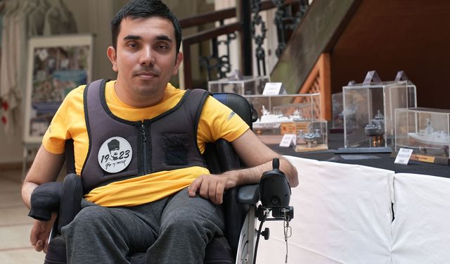 Çocukluk tutkusunu maket koleksiyonuna çeviren engelli gencin dikkat çeken sergisi