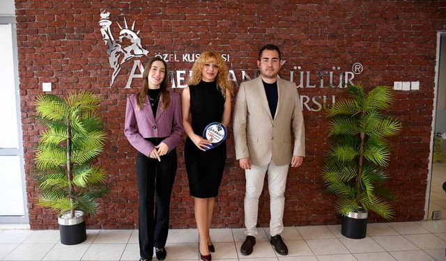 Kuşadası Belediyesi Adalı Kart kullanıcılarına indirimler yapmaya devam ediyor