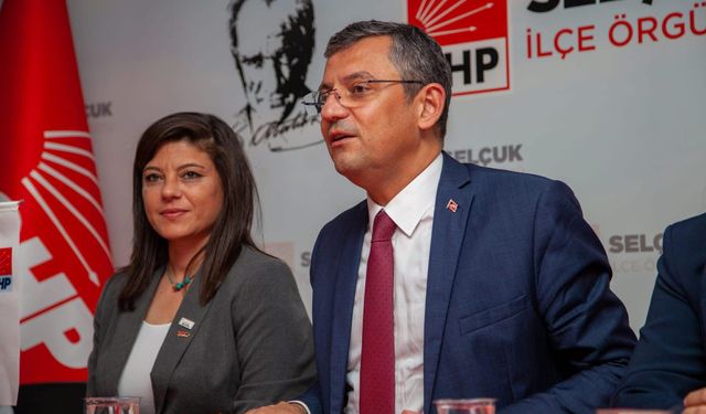CHP İzmir’in tek kadın başkanı Onbaşıoğlu’ndan Özel’e destek mesajı!