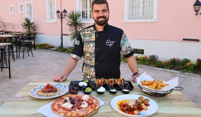 Buca'nın kalbinde dünya lezzetleri