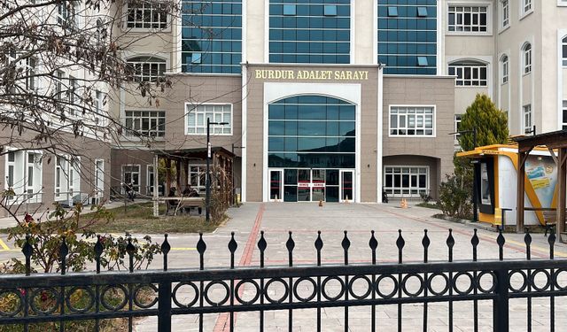 Burdur Belediyesi imar soruşturması: Yeni CHP'li ve eski AKP'li başkana ceza istendi