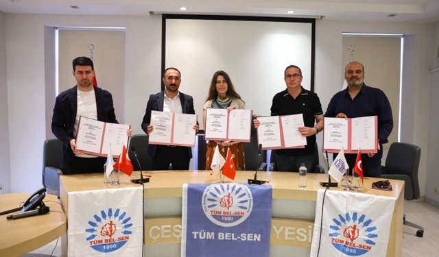 Çeşme Belediyesi’nde kamu emekçilerini kapsayan toplu sözleşmede imzalar atıldı