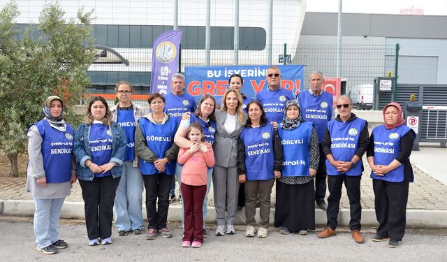 CHP’li Nazlıaka’dan Temel Conta işçilerine ziyaret: İktidar olduğumuzda hak aradığınız için işinizden olmayacaksınız!