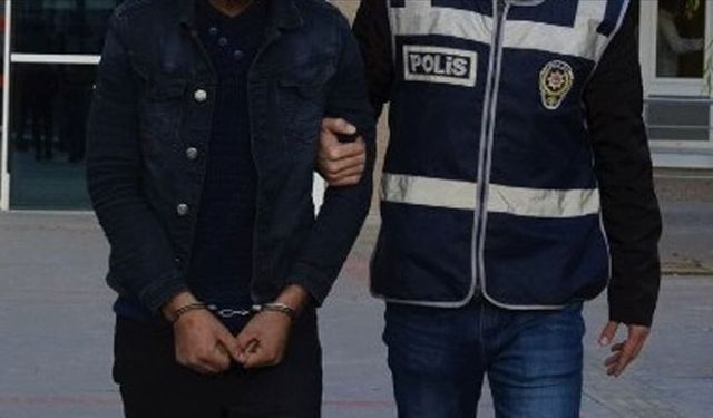 İzmir'de gasp şüphelisi 4 çocuk gözaltına alındı: Parayı markette harcama görüntüleri ortaya çıktı