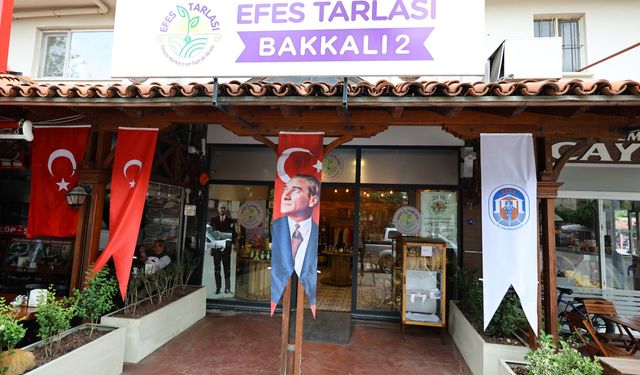Efes Tarlası Bakkalı ikinci şubesiyle hizmete başladı