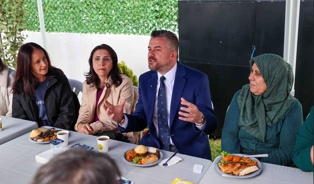 Başkan Duman ‘Beş Çayı’ etkinliğinde kadınlarla buluştu