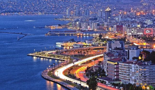 En güzel ilçeler listesine İzmir damgası: Urla, Çeşme, Foça ve Seferihisar ilk 10'da!