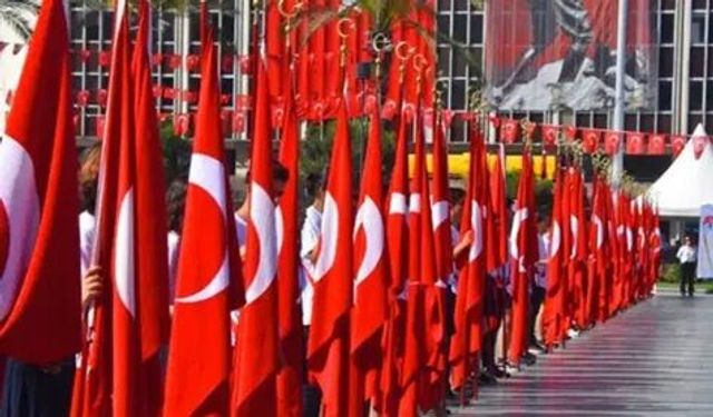İzmir’de 19 Mayıs etkinlikleri: Cumhuriyet Meydanı’ndan Gündoğdu’ya!