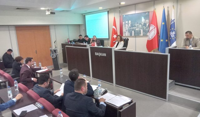 Ünsal’dan TİS eleştirilerine yanıt: Bakanlık ‘yapamazsınız’ dedi, biz hukuka göre hareket ediyoruz