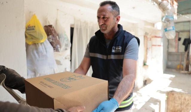 Konak’ta çifte bayram: Yurttaş bağışladı, Belediye sofralara ulaştırdı!