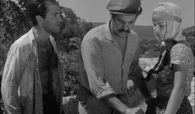 Kült filmler arasında sayılıyor... Susuz Yaz bu kez dizi olarak geliyor
