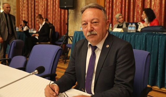 CHP'li Bayır'dan 'bölünme değil birlik' çağrısı: Sorunlar birlikte çözülmeli, geciktirmeden kurultaya gidilmeli