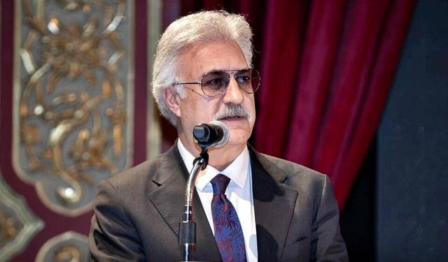 Tamer Karadağlı Antalya'da yuhalandı