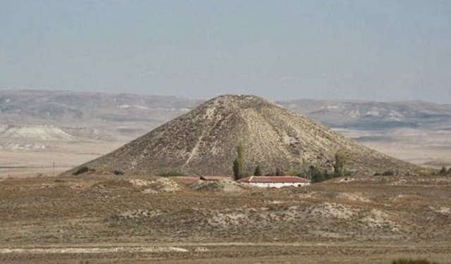 Torbalı'daki Küçüktaştepe Tümülüsü çevresinde sit düzenlemesi: Yalnızca Tümülüs korunacak
