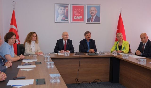 CHP’de YDK’da ilk toplantı: İzmir Milletvekili Mahir Polat başkanlığa seçildi!