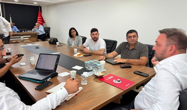 CHP İzmir’de ‘operasyon’ alarmı: Gümrükçü'den hukukçularla toplantı!