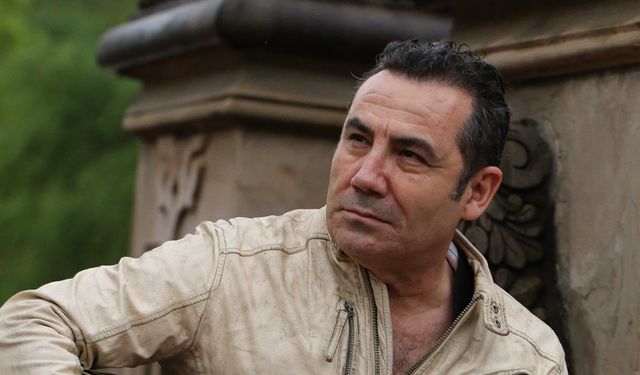 Ünlü şarkıcı Ferhat Göçer, İzmirli rapçiye kırıldı: Özür bekliyorum