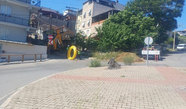 Konak Çınartepe’de doğalgaz sevinci: Mahalle bu kış ısınacak!