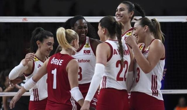 A Milli Kadın Voleybol takımı Almanya'yı yıktı: Ankara'da 3 maçta 3 galibiyet!