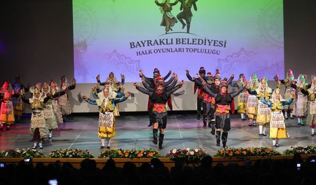 Bayraklı’da 1700 kursiyerlik yıl sonu etkinliği