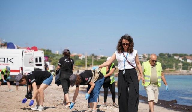 Çeşme’de koy temizliği için seferberlik