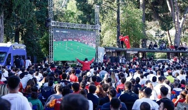 Bakanlıktan 81 ile talimat… İzmir de iptal etti: Milli maç ekranları kurulmayacak!