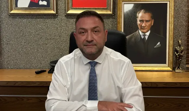 İl Başkanı Gümrükçü kent kartını gösterdi: ‘Siyasetçi halktan kaçmaz’