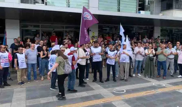 Karşıyaka’da TİS görüşmelerinde kriz: 2 günlük iş bırakma kararı