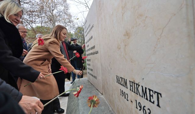 Nazım Hikmet ve Ahmed Arif’in o dizeleri Konak’ta yankılanacak